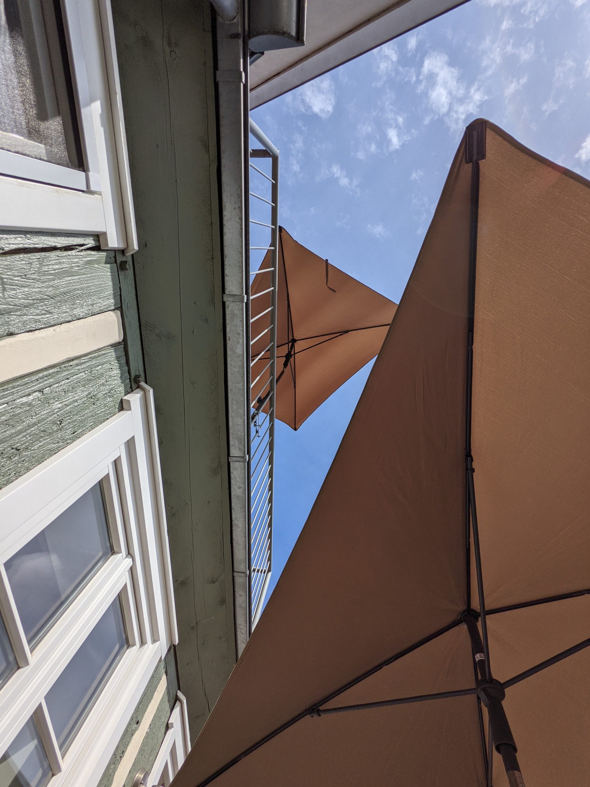 Balkon mit Blick nach oben